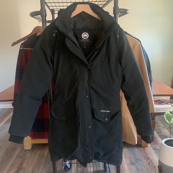 Canda Goose Trillium Parka size small - Picture 6 of 6